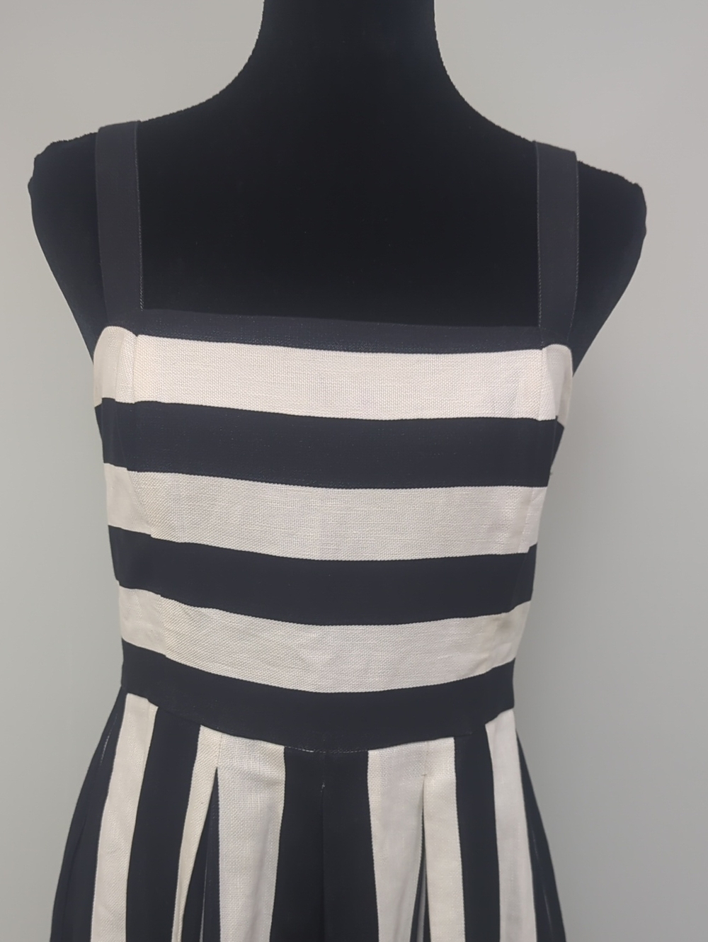 LOFT Black White Striped Knit Fit & Flare Dress Sleeveless Size 8P